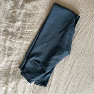 Alo Yoga High Waist Airlift Legging
